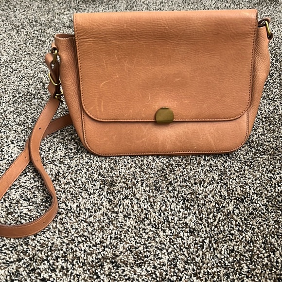 Madewell Abroad Brown Leather Shoulder Bag, marks on leather and strap - Picture 1 of 8